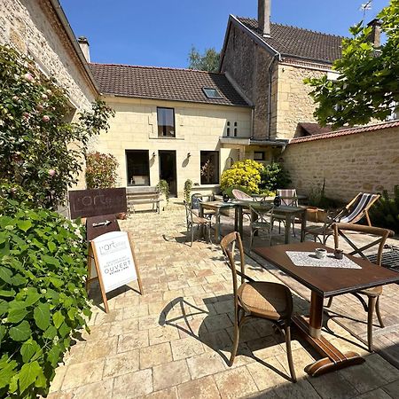 L'Artelier Dans Ma Cour Bed & Breakfast Hermonville Exterior photo