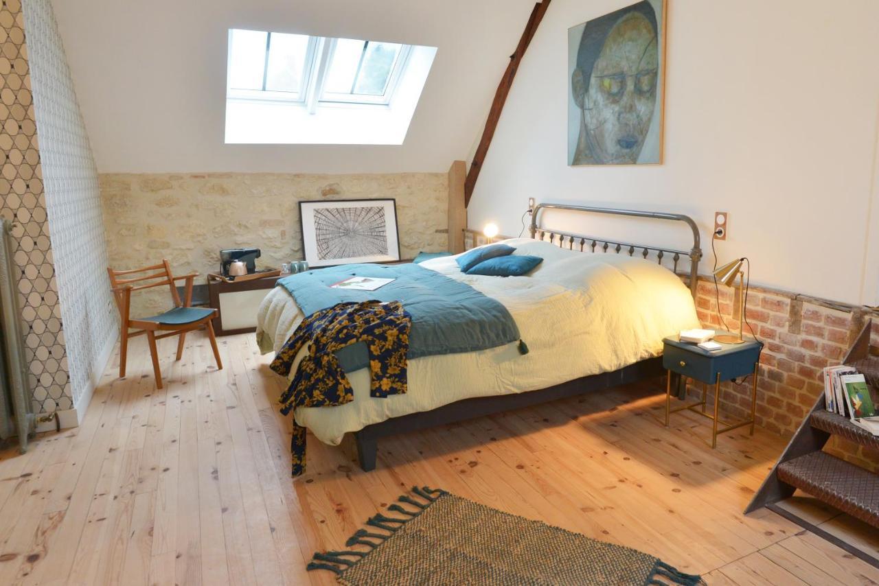 L'Artelier Dans Ma Cour Bed & Breakfast Hermonville Exterior photo